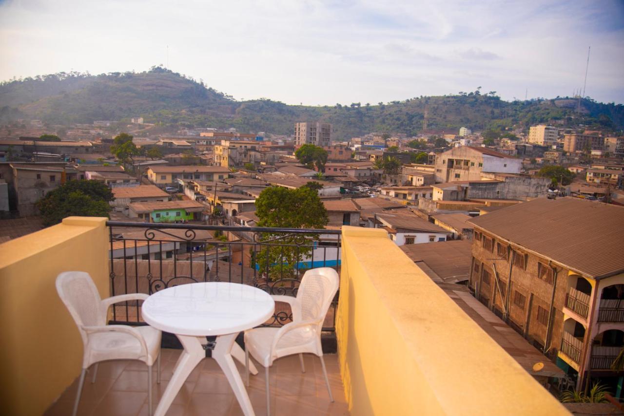 Yaoundé Appartement Meuble 2 Chambres Avec Salle De Bain - 1 Salon - 1E Cuisine - La Concorde - Quartier Nkomkana מראה חיצוני תמונה