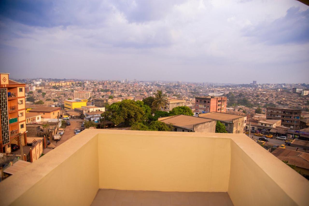 Yaoundé Appartement Meuble 2 Chambres Avec Salle De Bain - 1 Salon - 1E Cuisine - La Concorde - Quartier Nkomkana מראה חיצוני תמונה