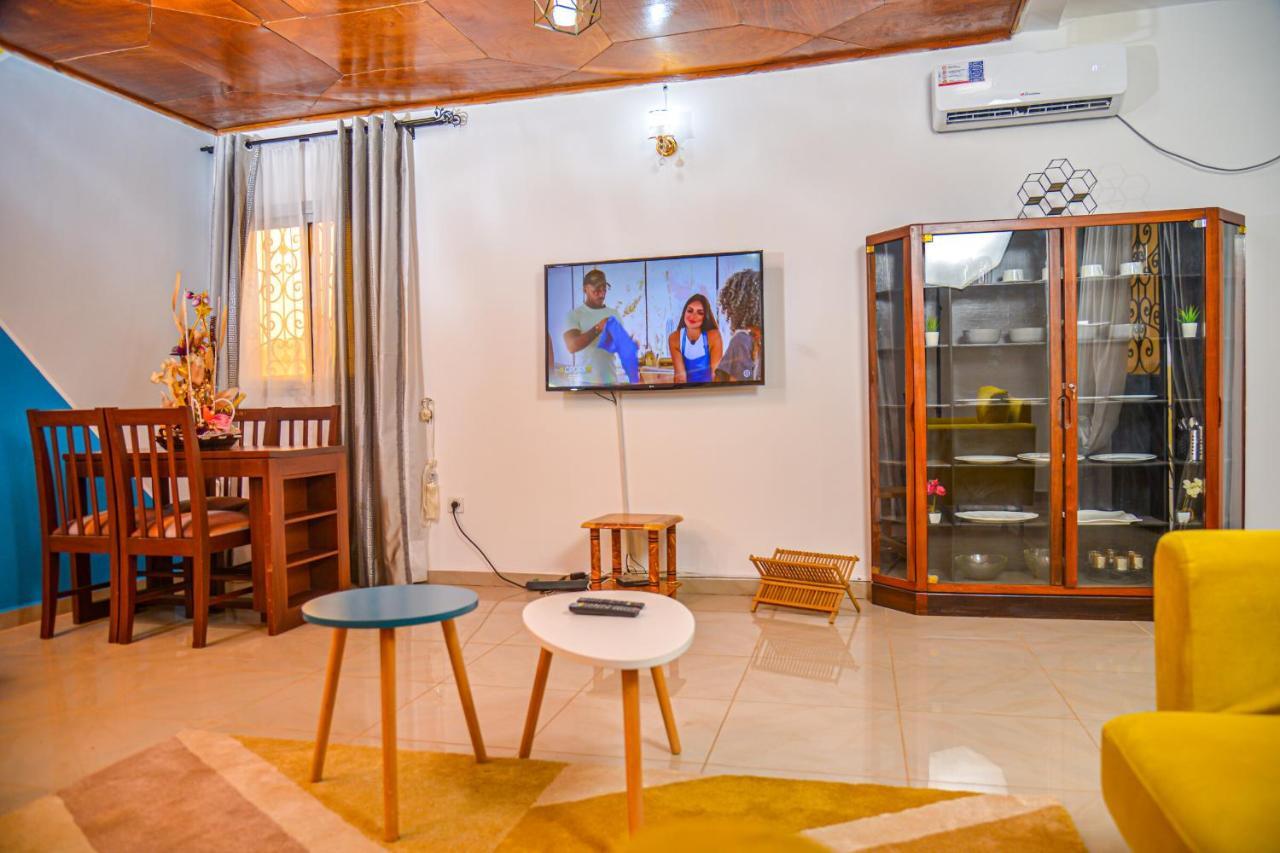 Yaoundé Appartement Meuble 2 Chambres Avec Salle De Bain - 1 Salon - 1E Cuisine - La Concorde - Quartier Nkomkana מראה חיצוני תמונה