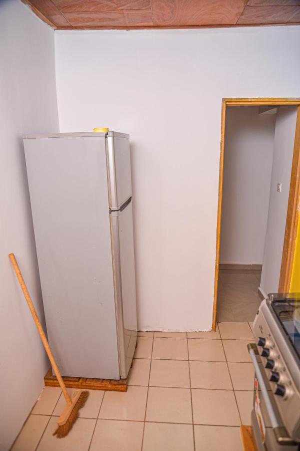 Yaoundé Appartement Meuble 2 Chambres Avec Salle De Bain - 1 Salon - 1E Cuisine - La Concorde - Quartier Nkomkana מראה חיצוני תמונה